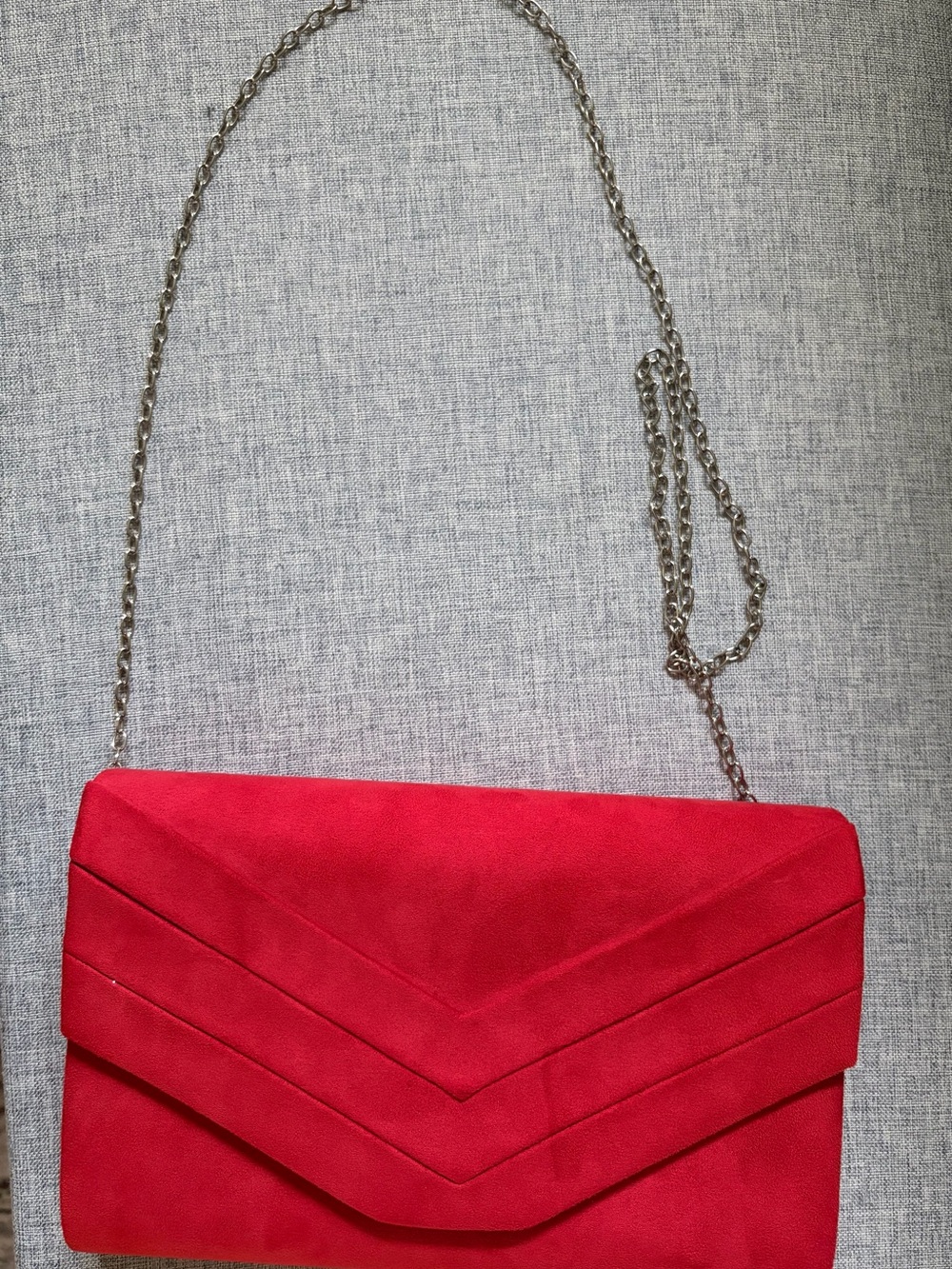 Red Envelope Chain Shoulder Bag - Women